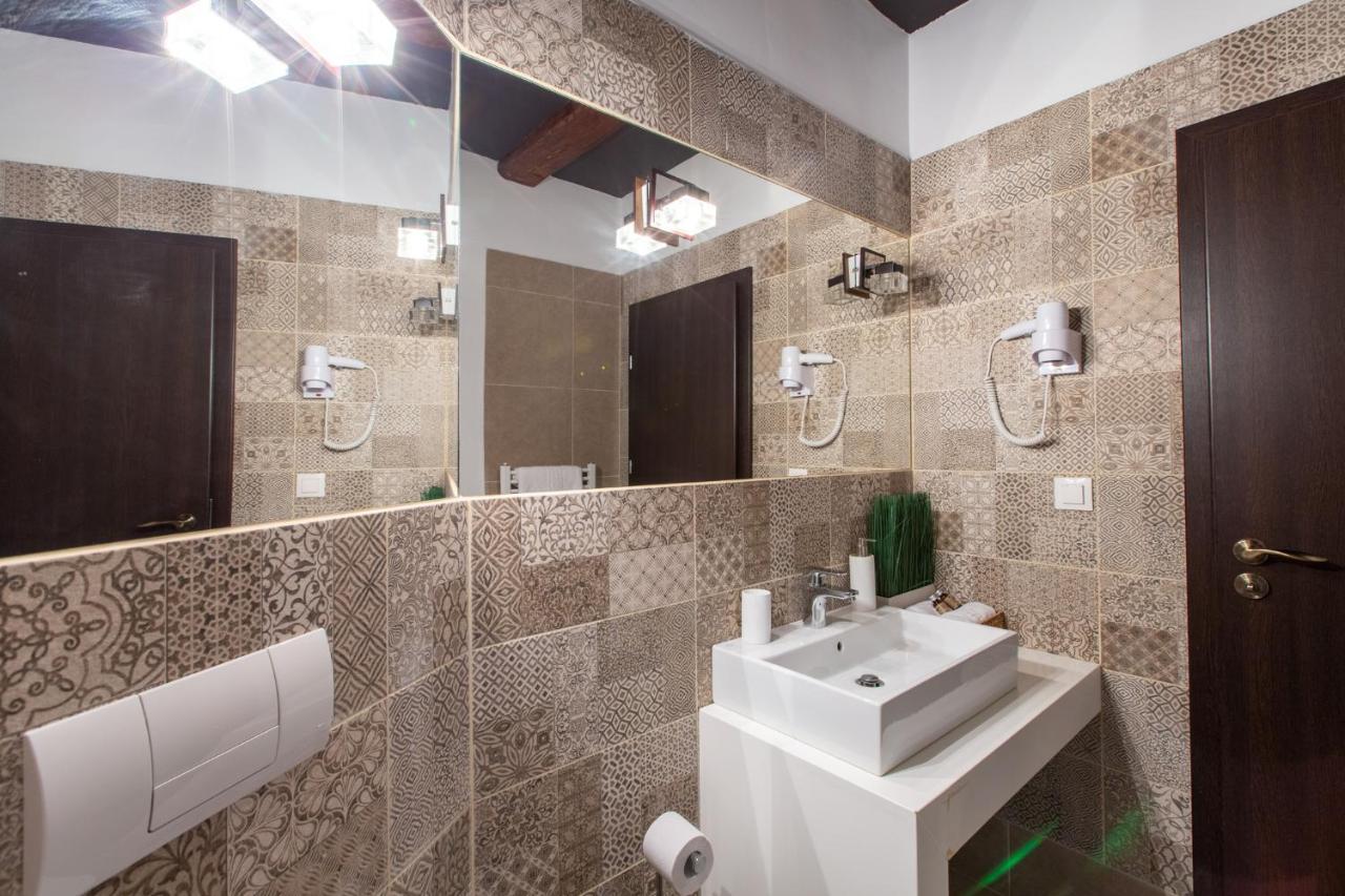Vendi Grand Square Hotel